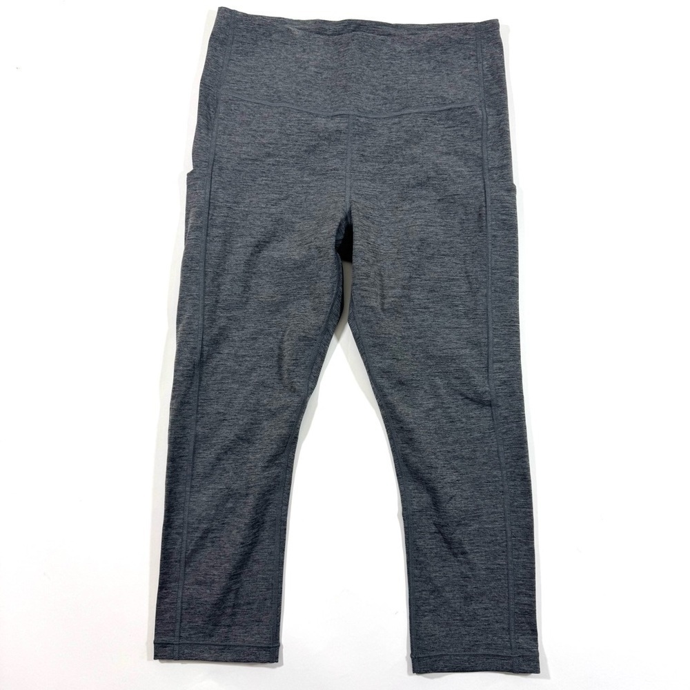 Athleta Ultimate Stash Pockets Capri Leggings Grey Size Medium